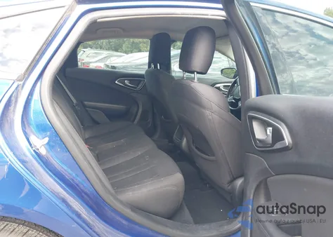 2015 Chrysler 200 Limited из США, поврежденный, VIN 1C3CCCABXFN657944